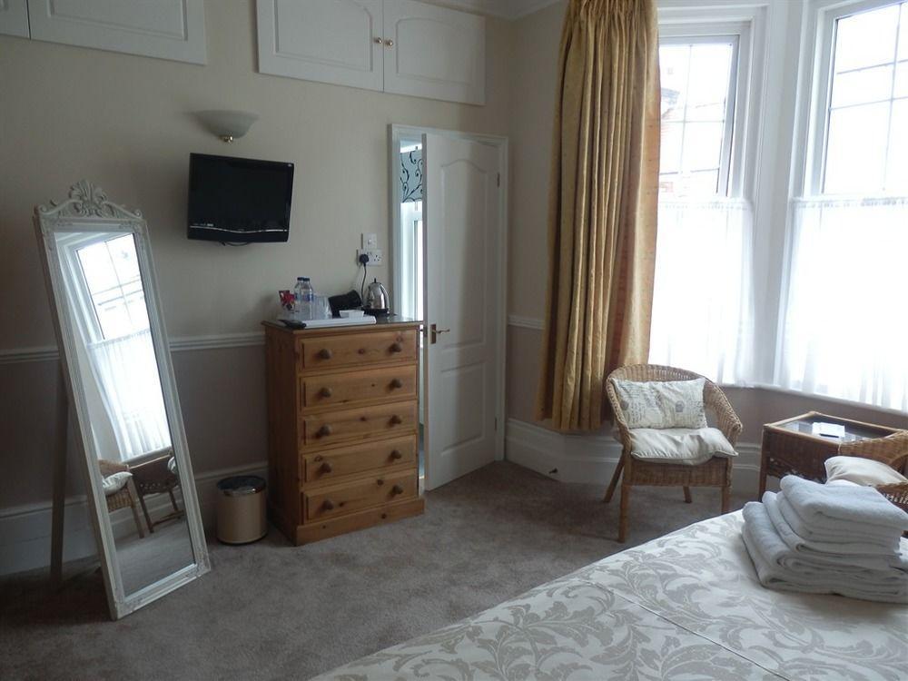 Boyne House Guest House Eastbourne Exteriör bild